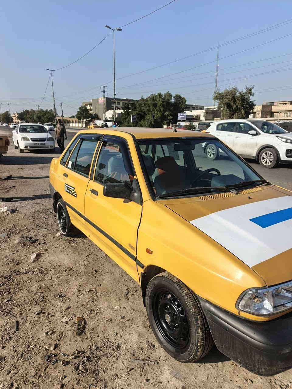 السلام عليكم سايبه موديل ١٠ جير مكينه مقفولات مقفوله من ضربه صبغ فقط مكانات سياره جاهزه على اخر حبايه 22 وبيها مجال بسيط عنوان بغداد الزعفرانيه قرب جامعه صدرين***********
