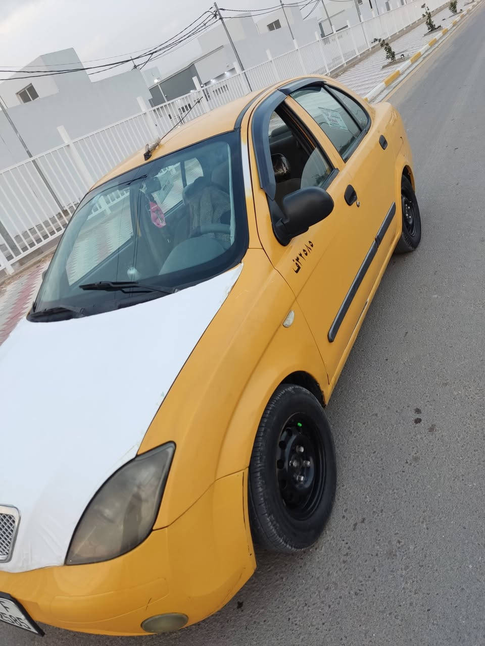 سيارة طيبة للبيع  موديل 2015مكفولة كير ومحرك وحدادية وشاصي والضربة والتبديل والصبغ سيارة جاهزة من كلشي مداور ثاني يوم رقم انكليزي بغداد السعر 40 وبيهة مجال قليل حگ الجية مكاني كربلاء  للتواصلل
***********
