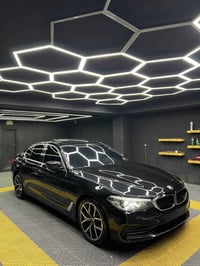 بي ام ٢٠١٧ • بدون حادث • فتحة سقف