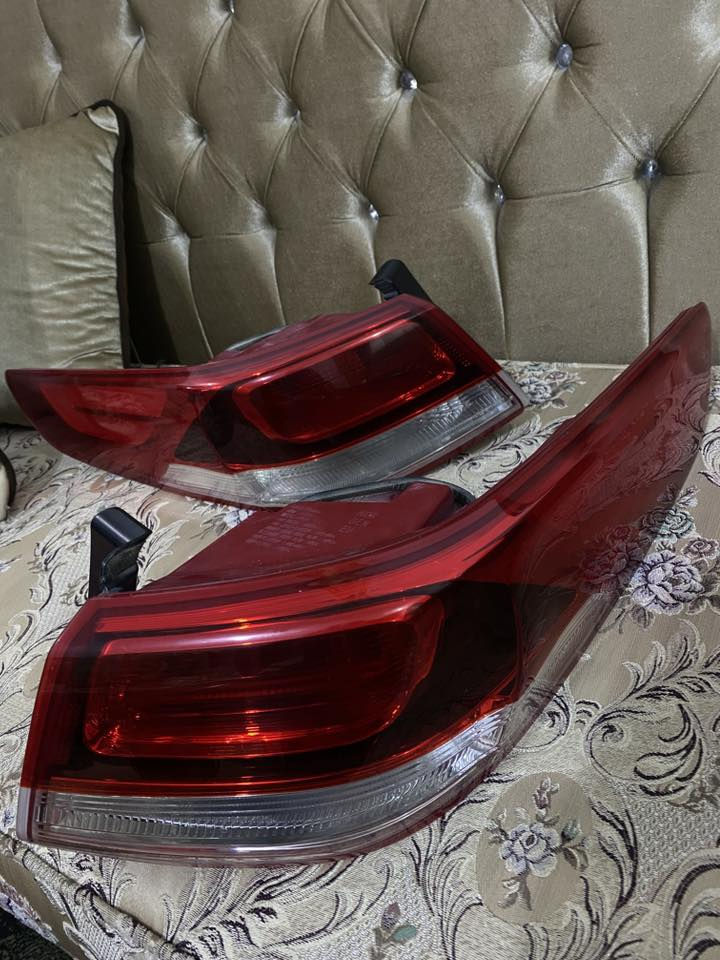 السلام عليكم

بك لايت اوبتما 20 خليجي

ودفيوزر 20 اسود لامع
*********** واتساب
