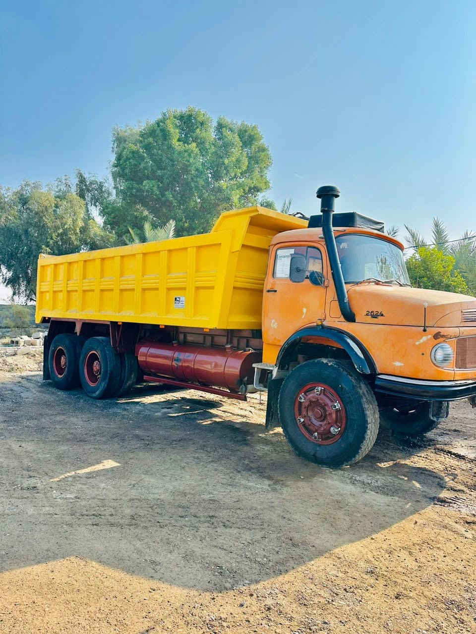 سلام عليكم للبيع 82 مطوله قماره مصبوغه بدي جديد تفصال تاجي رقم بغداد محرك جديد كير جديد مجموعه جيئف 17 تخم تاير. مكان بغداد تاجي سعر 63 وبيها مجال بصيط ***********                                             ***********
