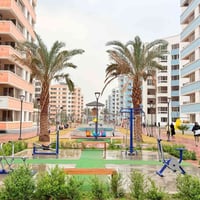 شقه للايجار مجمع ابن فرناس طابق ٦ مساحة ١٩٠ متر تحتوي ٣ سبالت ..مطبخ م...