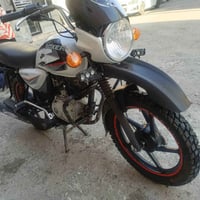 للبيع بوكسر كلاسك. موديل ٢١.  لون ابيض.  اوراق كاملة.  ٥ نمرة.  كهربائ...