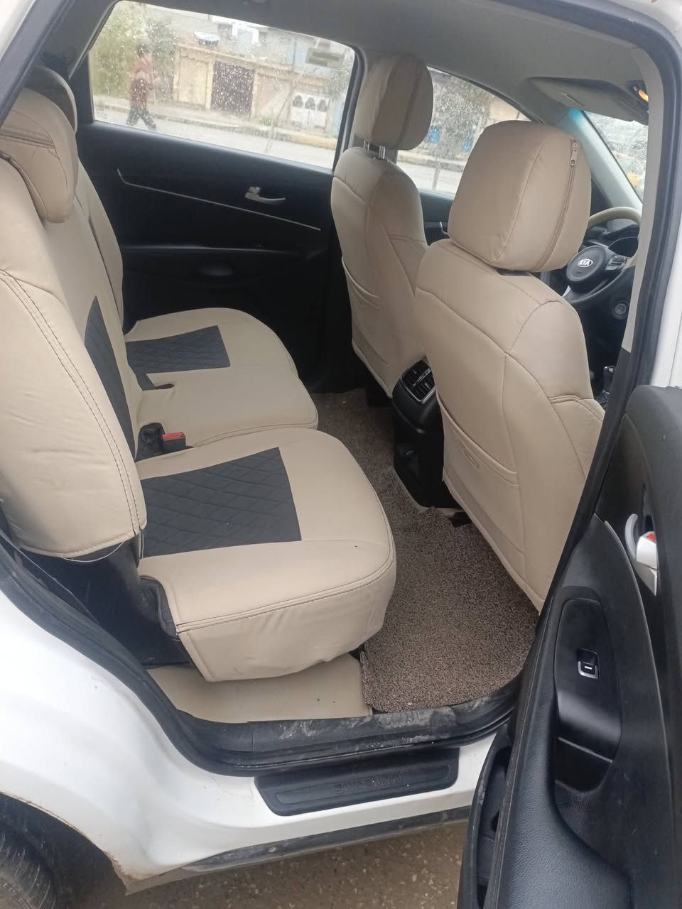 السلام عليكم
سيرنتو 2016  خليجي دوش

بيع او امعارض حسب القناعة

مكينه و گير شرط

مكينه 6

سبعة راكب

ثلاث قطع تبريد❄❄❄

ثلاث انضمه قيادة

كاربون بيها

شرط التحويل

السعر 150$$  وبي مجال قليل

موصل الايمن

***********...***********
