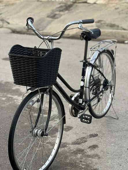 بايسكل عبد الحليم للبيع
بايسكل نظيف كلشي بي شغال بريك امي وخلفي شغال حساس شغال كير شغال تايرات وجوابه الامامي والخلفي جدد للستفسار مراسلة الحساب أو الاتصال على هذه الأرقام *********** آسيا 
*********** كورك
