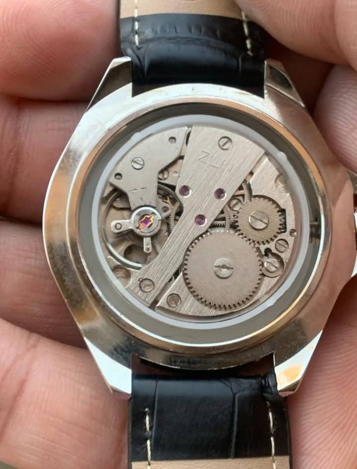 اخوان ساعه روسي مال طيارين نصب تكويك الماكينه 17 حجر رنك دوار نظافه تامه


**إذا كنت صاحب هذا الإعلان وتريد حذفه لأي سبب، رجاءا أرسل رسالة إلى الدعم الفني**