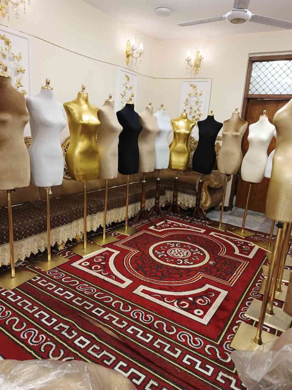 السلام عليكم اتوفرت عدنه انواع المليكانات وبسعر الجمله... ارقام الحجز..***********//***********
