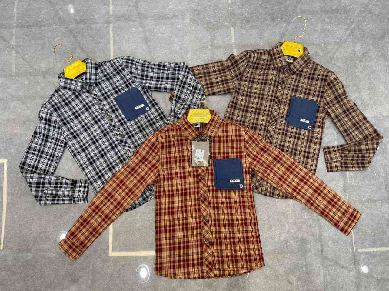 قميص ولادي ماركة 🏅

يلبس من 6-7-8-9-10-11-12-13-14 سنة ✅

العنوان 📌الصويرة -حي المعلمين -شارع عمارة المنغر  -مقابل سرمد مول -مجاور تنزيلات حمودي -مجاور كريم بلادي للستائر

🚖توجد خدمة توصيل لكافة محافظات العراق 🇮🇶🚖 
للاستفسار***********
