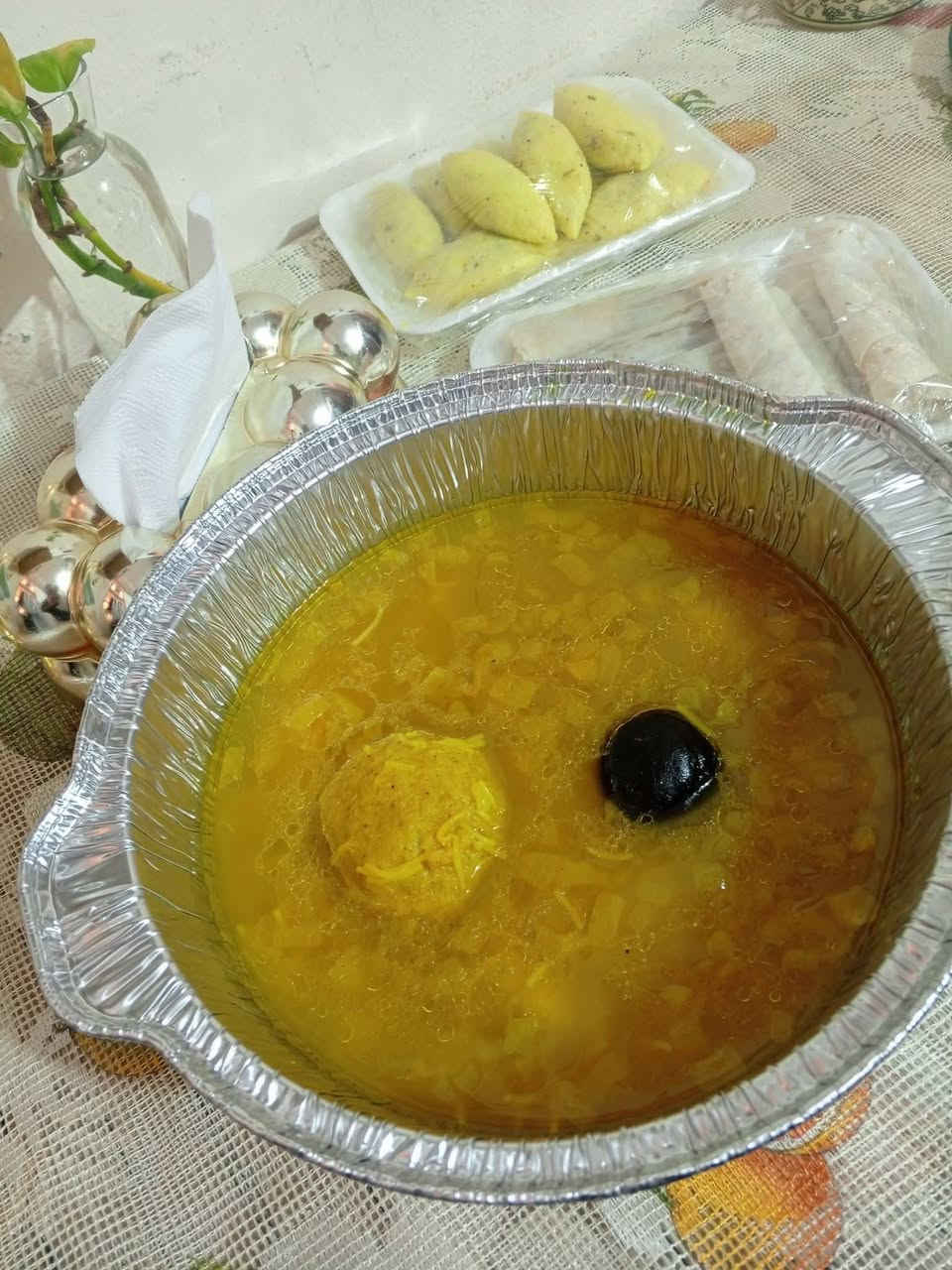 ع بركة الزهراء نستقبل طلباتكم لوجبة العشاء شغل بيت ونظيف الله شاهد كبة برغل جدر مطبوخ وجاهز السعر 7 متوفر أيضا بدون طبخ 30 قطعه ب10 ألف التوصيل داخل الشطره الف دينار فقط الحجز مراسلة الحساب او التواصل ع واتساب *********** ملاحظه الحشو فقط لحم وبصل
