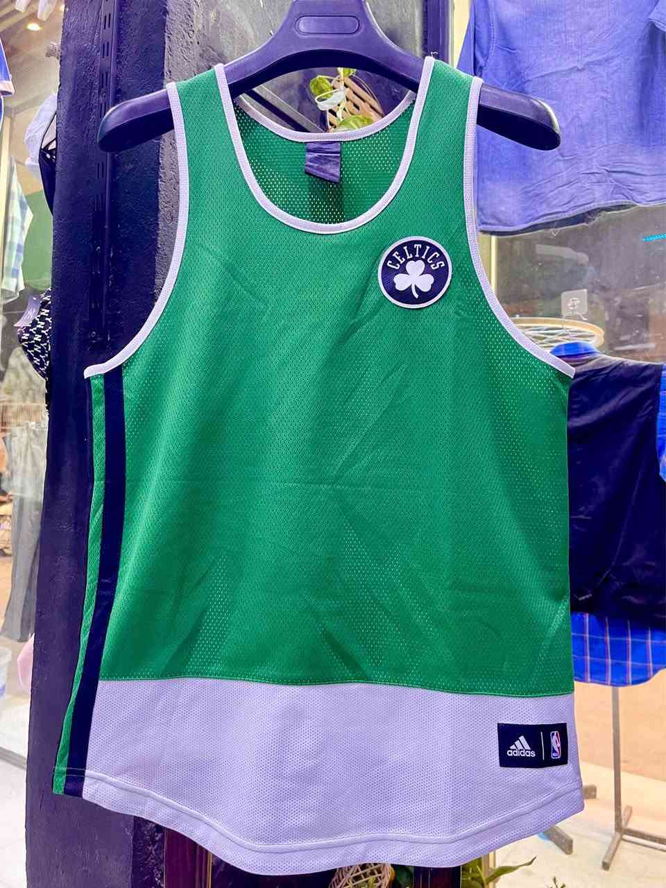 كيمونه رجالي باله درجه اولى موديلات هواي موجوده داخل المحر عنوانه حي الحسين القديم خدمي المجسر سايد حلويات الحمداني بنزلة المجسر الانيق للباله الاوربيه عمارة, ميسان


**إذا كنت صاحب هذا الإعلان وتريد حذفه لأي سبب، رجاءا أرسل رسالة إلى الدعم الفني**