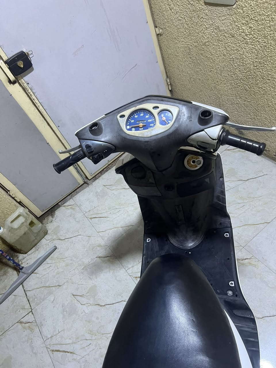 سكنس نثية ياباني مكينة بلادية دراجة جديدة جدا السعر 650 للاتصال ***********
