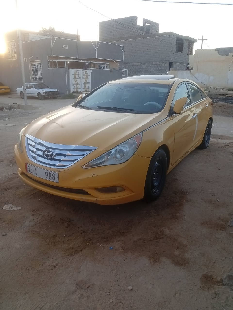 سلام عليكم سوناته 11 مريكي
رقم بابل مميز
بدل بيه باب سايق
خطه بابل بغداد
محرك 2400
 سعر 90 وبيه مجال
*********** عنوان كربلا
