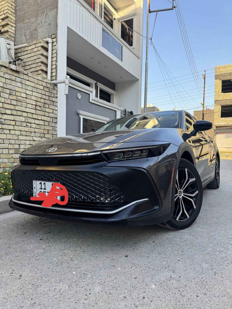 Toyota Crown⚜️
Toyota Crown⚜️
مودیل2023
ماشية 33 الف ميل 
رقمها بغداد 

فول مواصفات 
بانوراما، سماعة JBL، كشنات حار و بارد، حاسە ٣٦٠
كامیرا، داخلی دوشمة لونين، كشنات جلد بریك كهربای
كشنات خزن، رادا ٣٦٠، شاشە كبیرە ...... 

محرك 2.5 هایبرد
سعر:263💵
بغداد الدورة 📍
***********📞
Admin🌹
