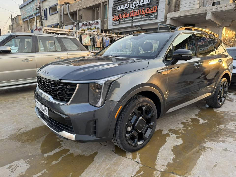 السلام عليكم سياره داخله بكتاب شهداء بسمنه وحاضرين ل اي ظمان مرقمه بغداد وكامله

سعره 240 وبيه مجال للشراي

سورنتو 2025

فئه اكس لاين اس اكس فوول

حادثه تبديل بنيد وجاملغ بدوون دكة جاكوج 
ماشيه 16 

صور امريكا  مرفقه بالمنشور

‏‎مواصفاتها :-

‏‎1. محرك 2500 ( TURBO)

‏‎2. بصمة : تشغيل - ابواب - صندوك

‏‎3. صندوك كهرباء

‏‎4. شاشة كبيرة على طول الدشبول تدعم كاربلاي واندرويد اوتو وفول تحكمات

‏‎5. كيجات الكترونية متغيرة حسب الوضعيات

‏‎6. انظمة القيادة : سبورت - سمارت - نورمال

‏‎7كشنات جلد 

‏‎8.كراسي كهرباء فول تحكم 

‏‎9. اضواء ترحيب عند الاقتراب مع ترحيب داخلي عند الصعود او المغادرة

‏‎10. شحن وايرليس

‏‎11كشنات Vip منفصله

12.منافذ تايب سي  في الكشنات 

‏‎13. هاند بريك بصمة

‏‎14. اوتو هولد

‏‎15. كامرات 4 - 360

‏‎16. فول رادارات امامية وخلفية وجانبية

‏‎17. تحديد مسار ذكي

‏‎18. قيادة أليه ذكية

‏‎19. نقطة عمياء

‏‎20. كروز سرعة

‏‎21.  وتدفئة كشنات 

‏‎22. ويل كب حجم 20 وحساس اطار  

23.اشاير بالمري

‏‎24. تشغيل عن بعد

‏‎25. شاشة لمس متغيرة لتحكم الميديا او لتبريد

‏‎26. ستيرن فول تحكمات

27.حساس خلفي امامي

بعد بيها مواصفات 

مكان السياره بغداد بلديات

بيع او مراوس ب اقل

للاستفسار / ***********
