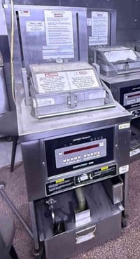 ‏جهاز كنتاكي ‏ هني بني ‏أمريكي كهربائي نظيف جدا أصلي للبيع من يرغب بشر...