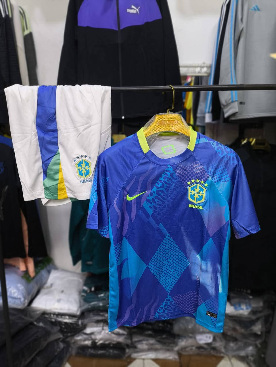 دريس شورت الاصلي تايلندي المثقب شرط الفحص 

قياسات -S-M-L-Xl-XXL 

سعر القطعه 13 الف
سعر القطعتين 20 الف

العنوان ديالى بعقوبة تحرير فلكه الاخيره ورا نجده مقابل مختبر الهبه الجديد متوفر توصيل الجميع المحافظات 5 الف


**إذا كنت صاحب هذا الإعلان وتريد حذفه لأي سبب، رجاءا أرسل رسالة إلى الدعم الفني**