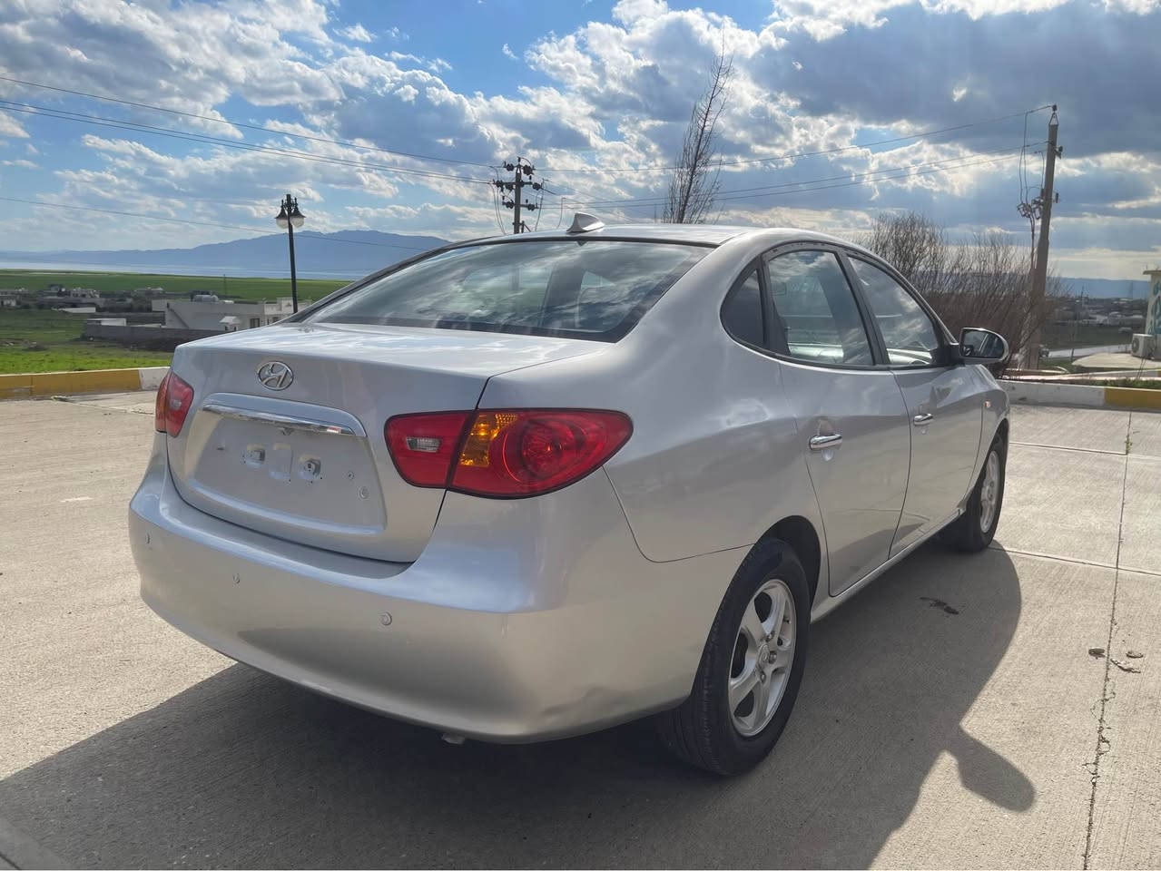 سلام علیكم

هۆندا ئەڤانتی ٢٠٠٨ بڕاوە

فول مواسەفات بەس سڵایت نیە 

چوار تایەی لۆك 

ساردی و گەرمی  مەزبوت 

قەپاغ بەردی گزۆز 

دیكشن بەز

مەكینە ١٦

بێ خایس 

كەڤەر و بەتانە و سەقفی بەشەرت

تەبرید لەمس

جڵد و هیتەر

سەیارەكە زۆر خاوێن ماوەتەوە یەك دینار مەسرەفی نیە 

شوێن ڕانیە  ***********

سعری ٤٨ گەڵا كەمێك معامەلە 🤏 رانية, السليمانية
