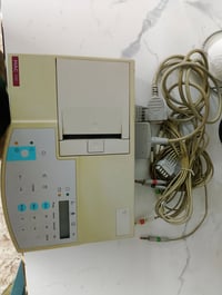 جهاز تخطيط قلب ماك 500مستعمل مع بيشن كيبل شغال للبيع بغداد 07700208707