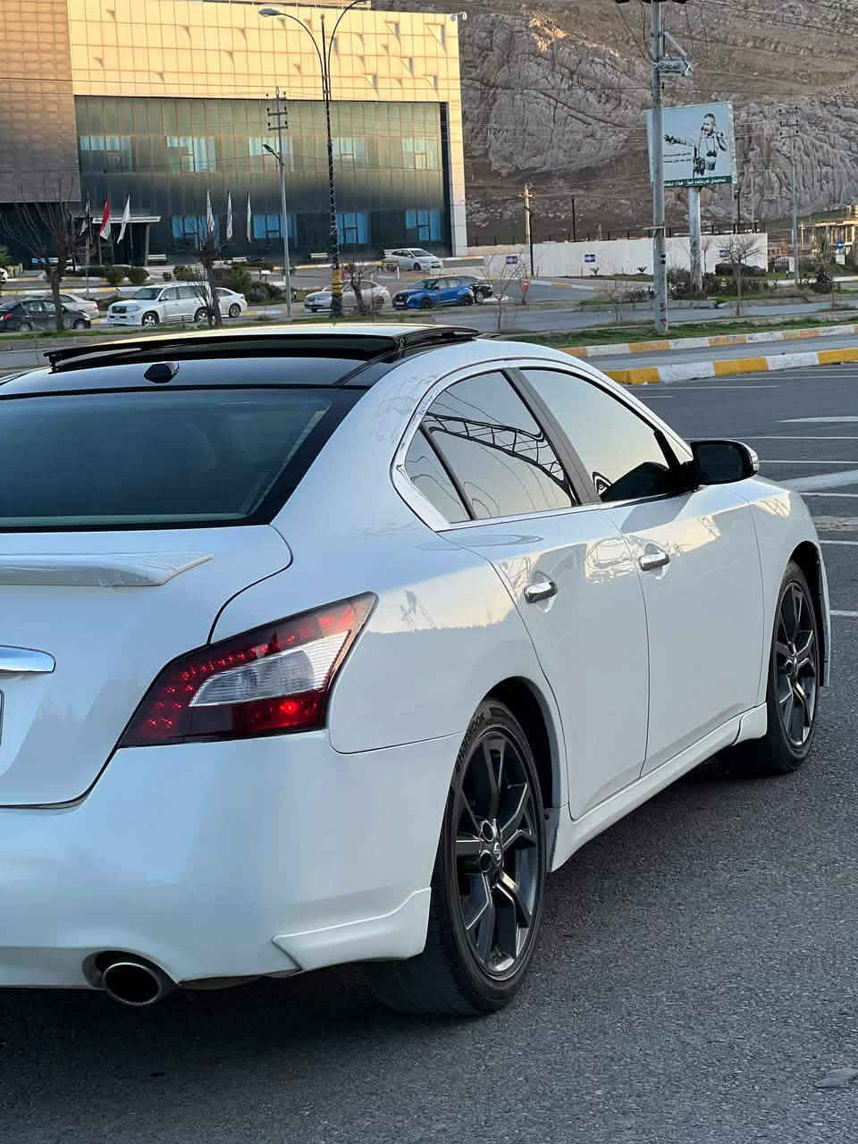 نیسان ماکزیما مودیل 2005 مەکینە 3000گێر تۆماتیک ناوزەرد دوو پارچەی بۆیاخ بێ ناو گێڕو مەکینە کارەبایی لەسەر دەقی شەریکە ئاوێنە کارەبایی قفڵ مەرکەزی جام کارەبایی تەبرید گەرمی بەشەرت سەنەوی تا 2030بەناوی خۆمانەوە تحویل غرامە وەکالە بەشەرت سەیارەکە نموونەیە لەجوانی و توندو تۆڵی ماڵی دۆستە بێ کەم و کوڕیە سعر 80گەڵاو معامەلە(***********)(***********} رانية, السليمانية
