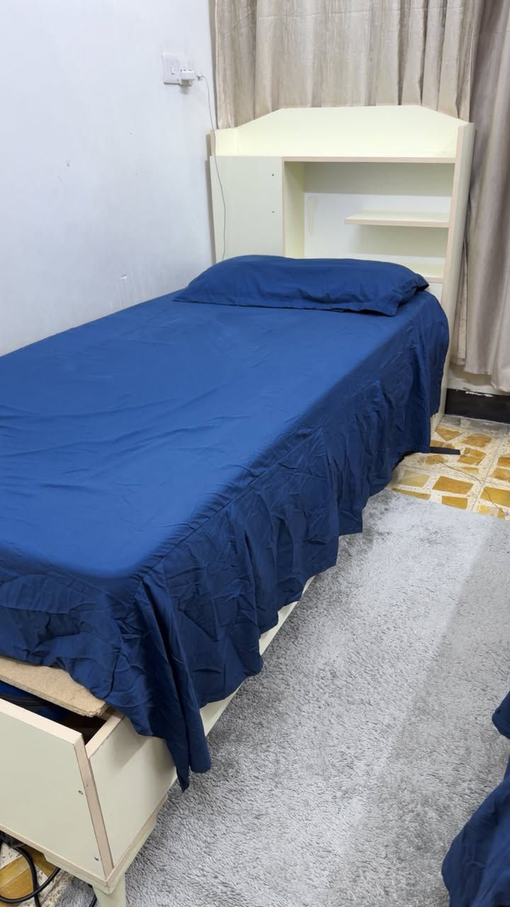 جرابي ثنين للبيع تسكام وتصميم تركي نضيفات جداً مكانهم بغداد السعر ٢٥٠الشراي فقط يدخل خاص


**إذا كنت صاحب هذا الإعلان وتريد حذفه لأي سبب، رجاءا أرسل رسالة إلى الدعم الفني**