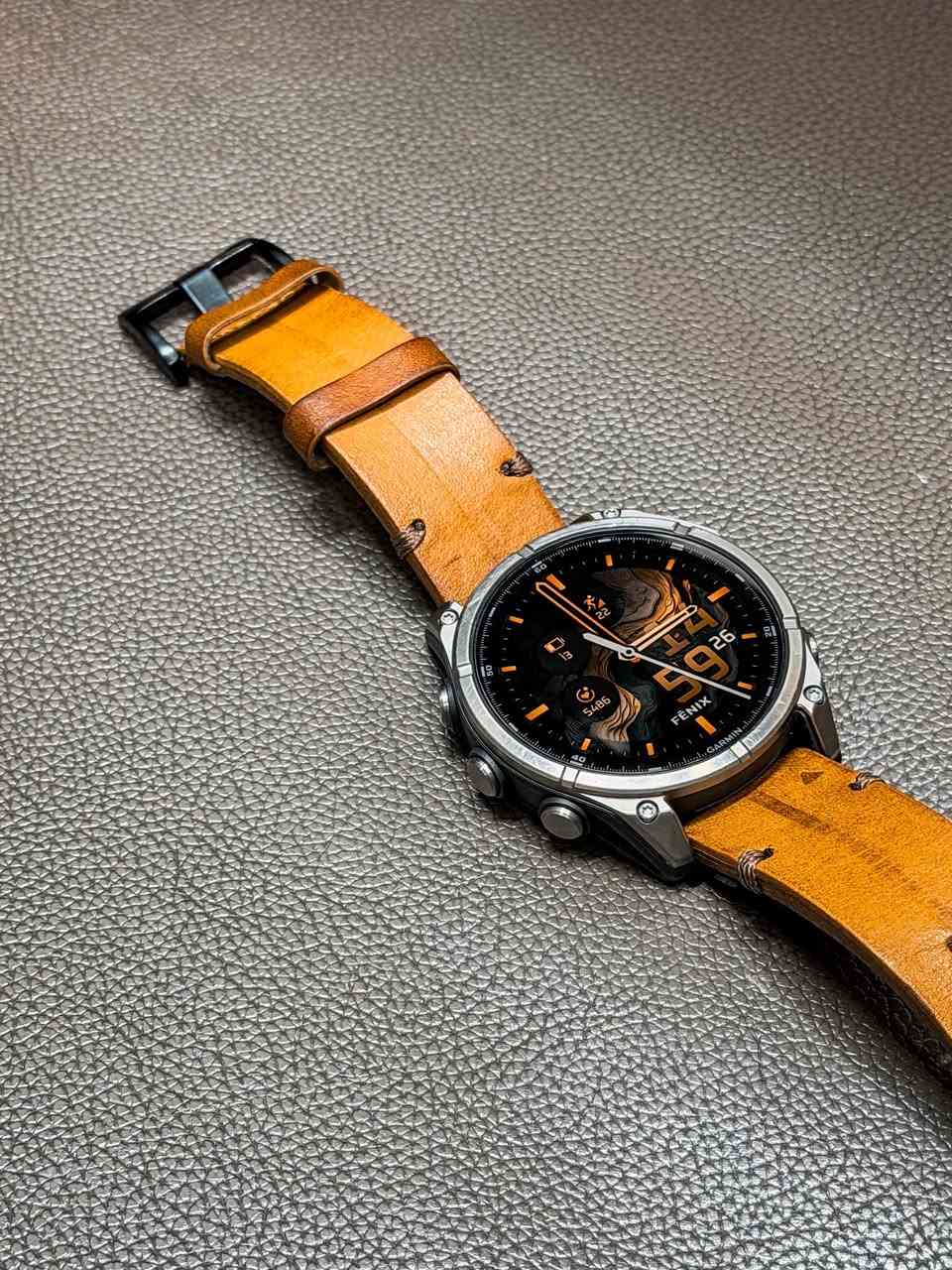 للبيع | Garmin Fēnix 8 Sapphire AMOLED Titanium 47mm للحجز خاص أو واتساب ***********
📍 مستخدم قليل – بحالة ممتازة

🛡️ نسخة SAPPHIRE بزجاج قوي مقاوم للخدش
🔆 شاشة AMOLED ممتازة للألوان وسطوع عالي
⏱️ قياس 47mm – حجم مثالي للرجل والأنثى
⚙️ هيكل Titanium خفيف وفخم وقوي
📍 GPS دقيق متعدد الأنظمة
💪 عمر بطارية طويل يدوم أيام في الاستخدام المكثف
🏃‍♂️ دعم كامل لرياضات متعددة + تتبع احترافي
📊 مراقبة نوم، نبض، ستريس، VO2Max، Pulse Ox
📈 مدعومة بـ خرائط وأداء تدريب متقدم
📱 إشعارات ذكية وتوافق مع الهاتف

🎁 الساعة مع سوارين إضافيين:
🟠 السوار الأصلي برتقالي
⚫ سوار جلد + سوار ربّل أسود – جاهزين للتغيير حسب الستايل 
#garmin #fenix8 #ساعات_رياضية #ساعات_كارمن_في_العراق #صحّة
