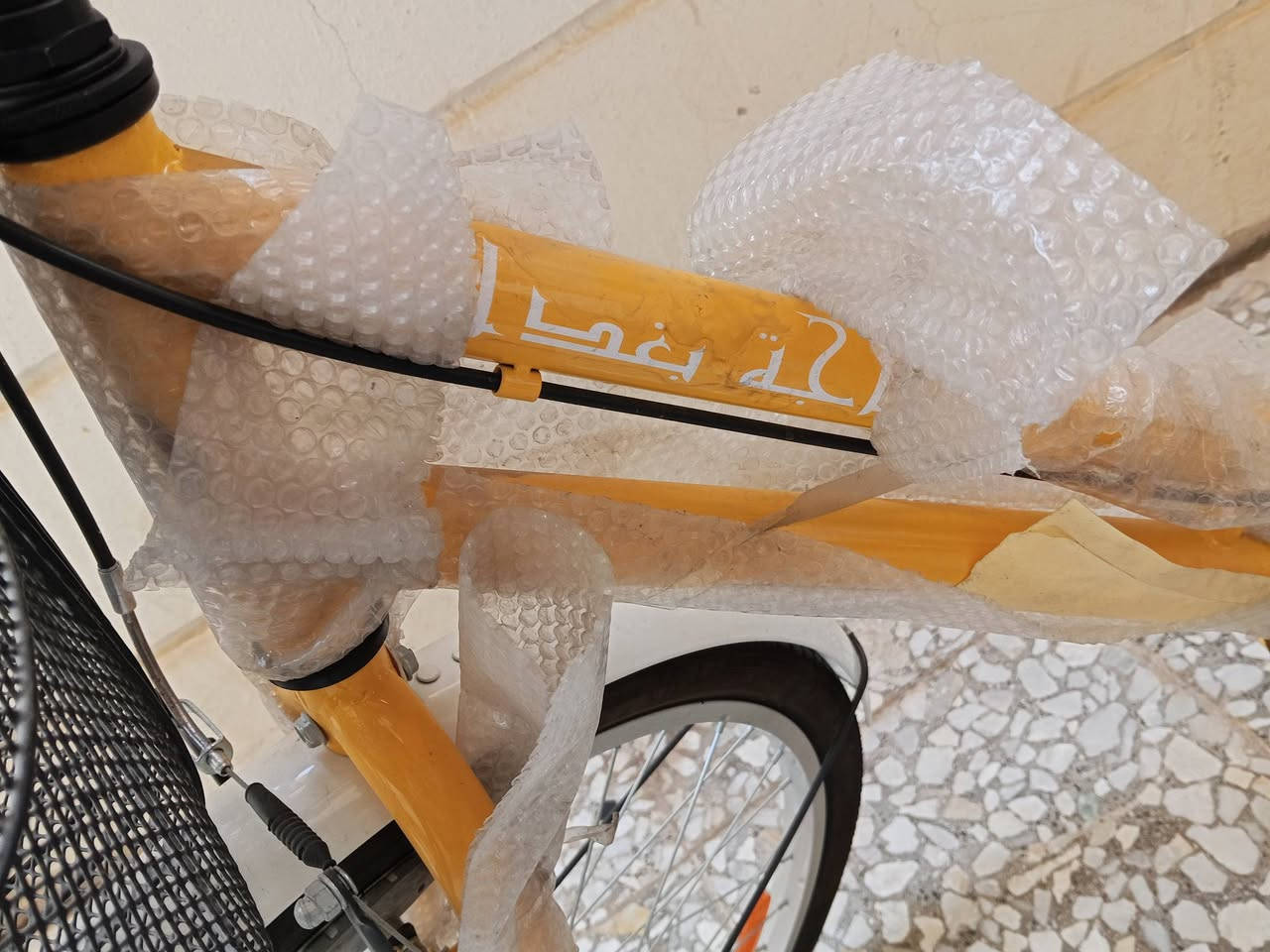 بايسكل جديد غير مستعمل ابدا حتى التايرات ما منفوخة ( بغداد ) بناتي كما في الصور سعره ( 150 ) الف وبي مجال بسيط مكاني الفحامة


**إذا كنت صاحب هذا الإعلان وتريد حذفه لأي سبب، رجاءا أرسل رسالة إلى الدعم الفني**