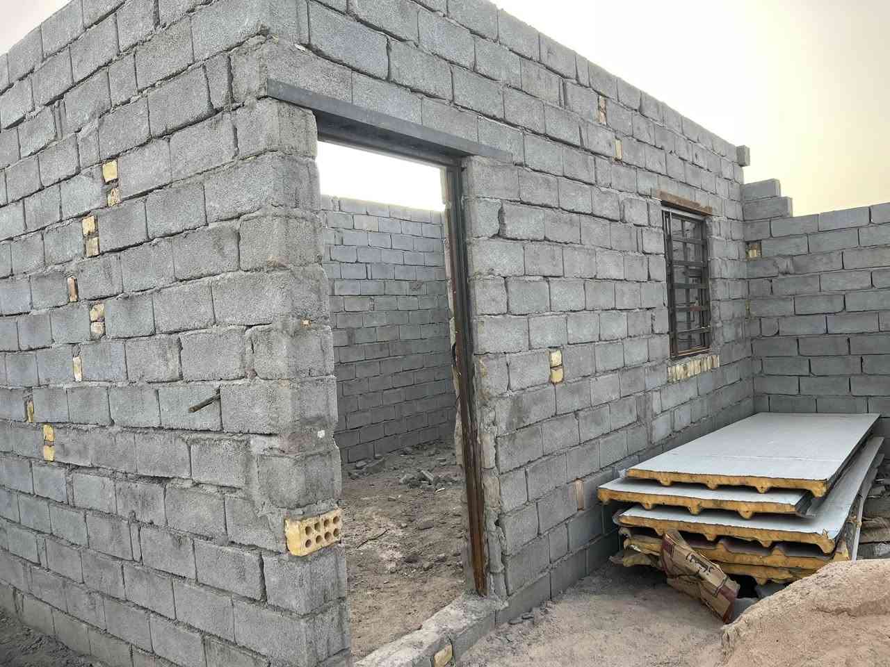 السلام عليكم هيكل بحي الجوادين نزله الثانيه بشارع حسن نصرالله مساحه 250 متر البناء 125 متر فقط غرفه ومطبخ وصحيات بصف الركن باقي التفاصيل بالفيديو سعر 18 ☎️***********
