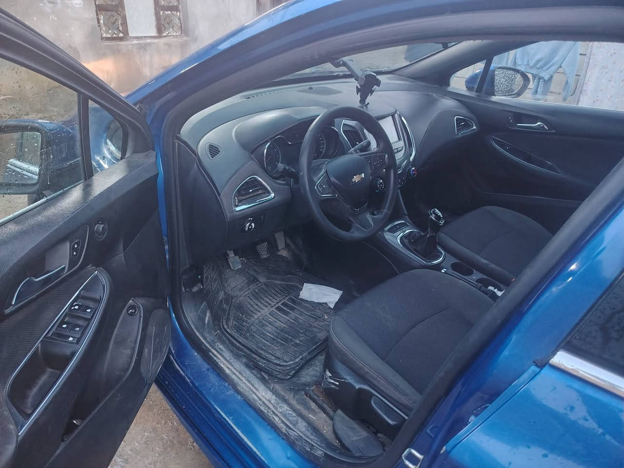 السلام عليكم كروزموديل 17 كيرعادي محرك وكير مكفولات بيهاا قطعتين بنيدوجاملغ الخلفي شويه معجون بي السعر75 وعليهاا غرامه 400 وينزل من سعرهاا العنوان تكريت رقم بغداد ***********
