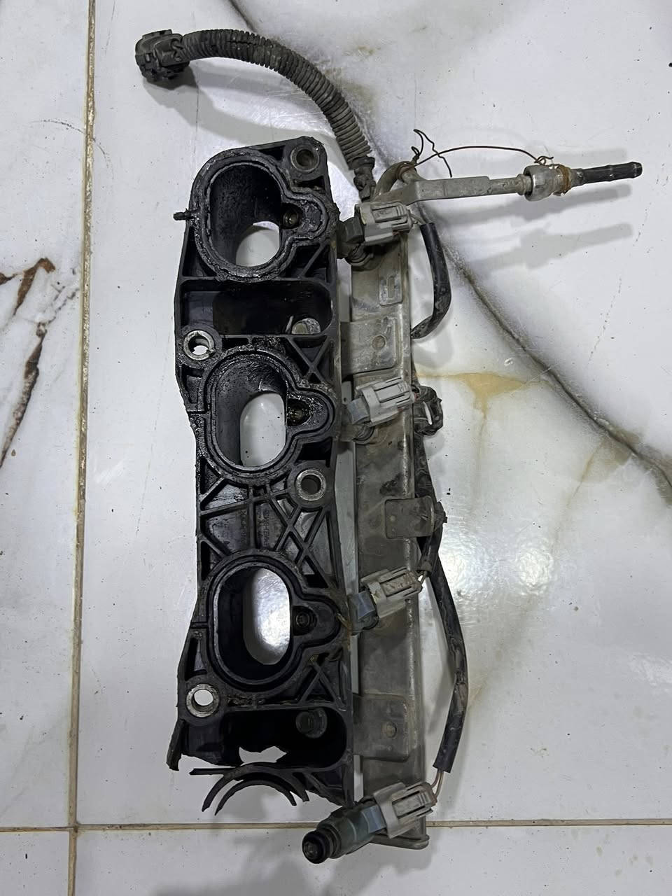 قطع غيار نيفارا  اصلي 2011
مجاول عدد 4 
سلف + داينمو 
كمبريسر 
نوزلات عدد  4 
شوته كاملة مع الجويتر 
دوسة گلج كاملة 
توصيل كافة المحافظات


**إذا كنت صاحب هذا الإعلان وتريد حذفه لأي سبب، رجاءا أرسل رسالة إلى الدعم الفني**