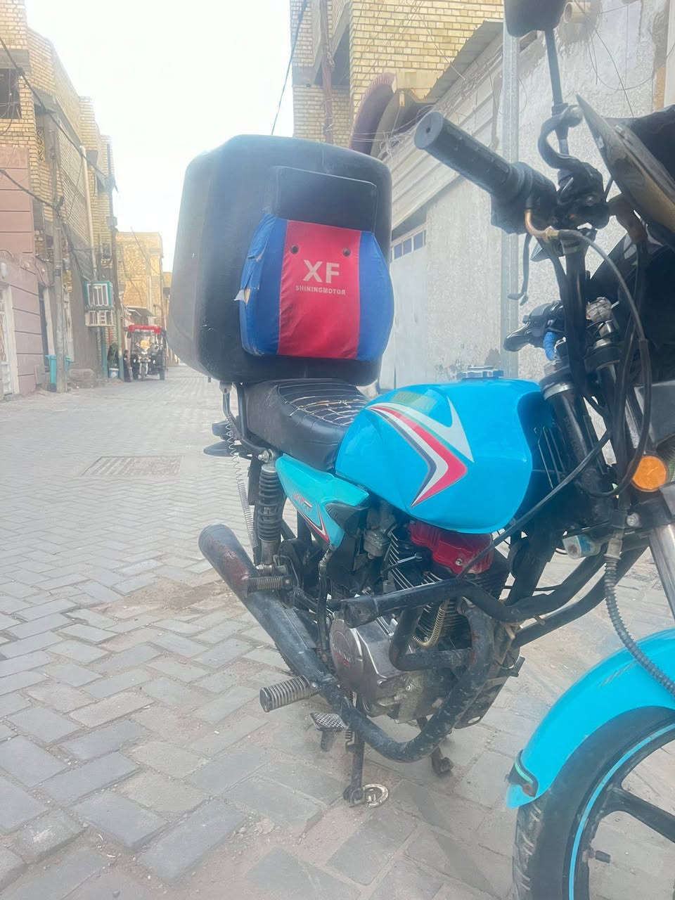 +964 774 617 5318
دراجة شاينك موديل 2023 شهر 12 يعني على ال24 ونضيفه كلشي مابيها تفحص وتشوف بعينك السعر 650 الف وبيها مجال بسيط المكان بغداد مدينة الصدر
