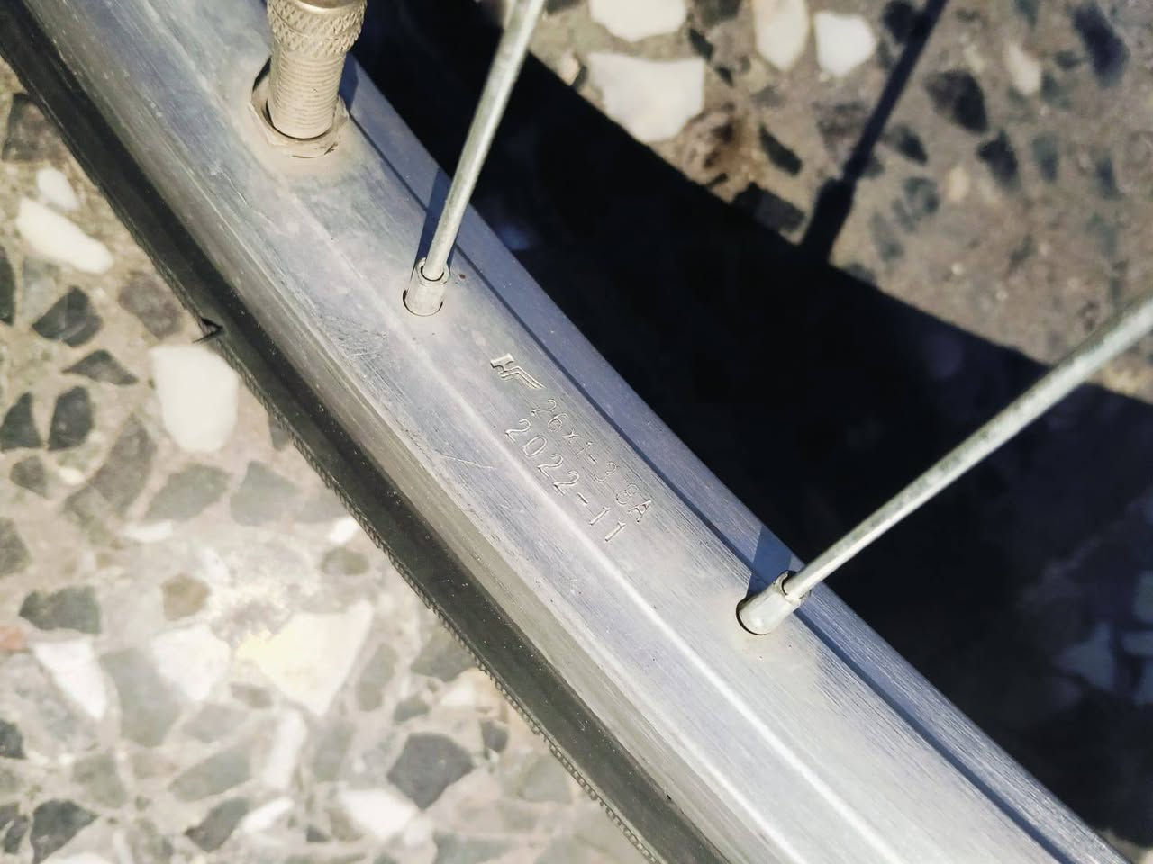 بايسكل يابني مختم موديل 2022 حجمة 26 زلخ مابي عكرب ست نمر مكينة نضيفة وحساس اويالة نضيفة كسر سيم مابيه البايسكل قطعة يابني اي قطعة ممبدلة سيباية عضم العنوان (بغداد الدورة قرب مدرسة بلاط الشهداء) المرسله خاص


**إذا كنت صاحب هذا الإعلان وتريد حذفه لأي سبب، رجاءا أرسل رسالة إلى الدعم الفني**