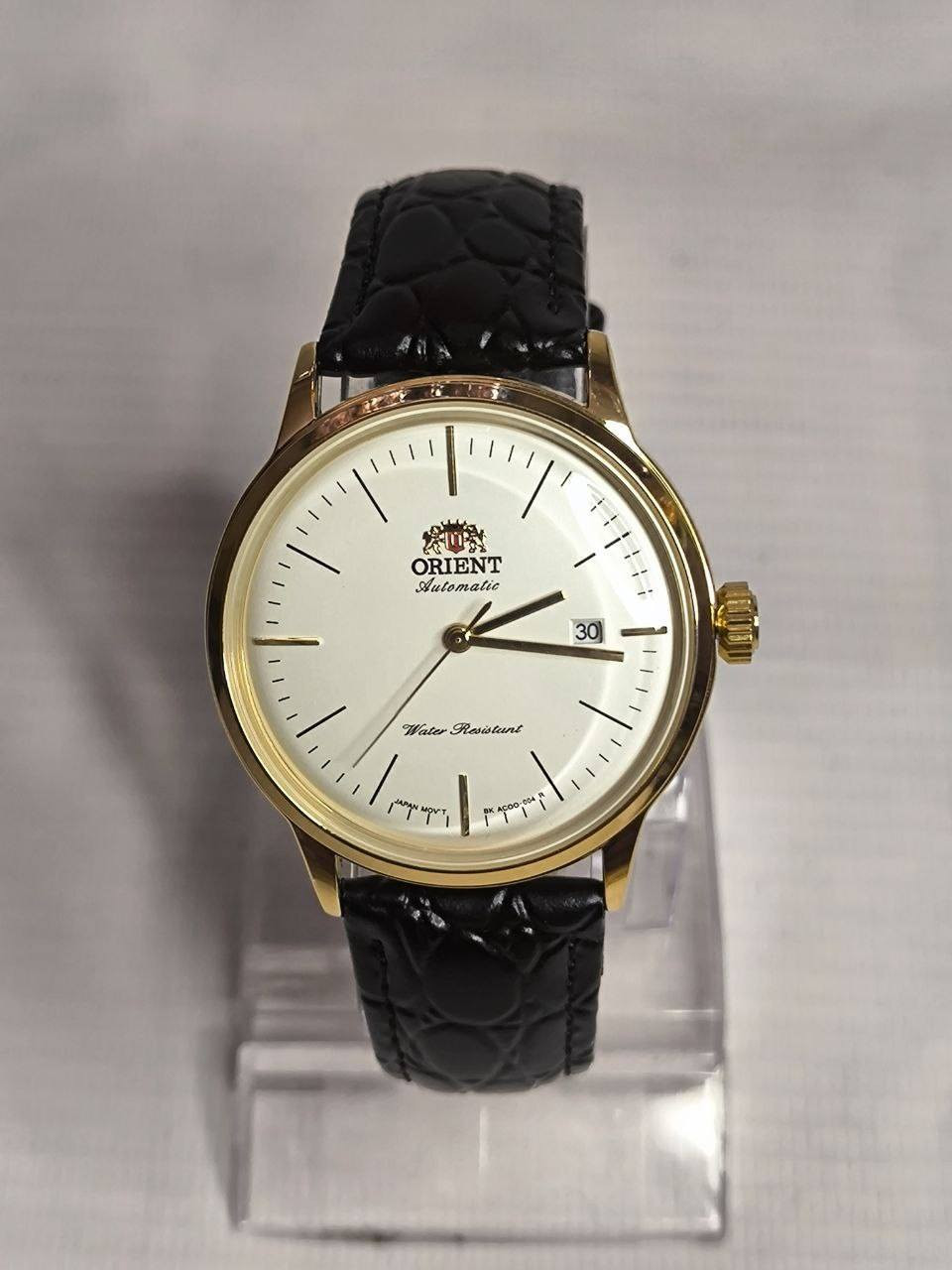 ساعة من ماركة اورينت ORIENT ياباني 🇯🇵
تحفة فنية 
لمحبي الكلاسك والهدوء
مكينة اوتماتيك ياباني نصب وتكويك 🇯🇵
ميناء ابيض رسمي مميزة مزودة بمنفذ تاريخ 
زجاج زفير (بوصلي) ضد الخدش 
مقاومة ماء وغبار 
سير جلد طبيعي 
القطعة مختمة بالكامل

⚠️ملاحظة متوفر قطعة واحدة فقط

السعر:-75 الف ع اول تم 
للحجز ارسل رقمك وعنوانك واقرب نقطة داله


**إذا كنت صاحب هذا الإعلان وتريد حذفه لأي سبب، رجاءا أرسل رسالة إلى الدعم الفني**