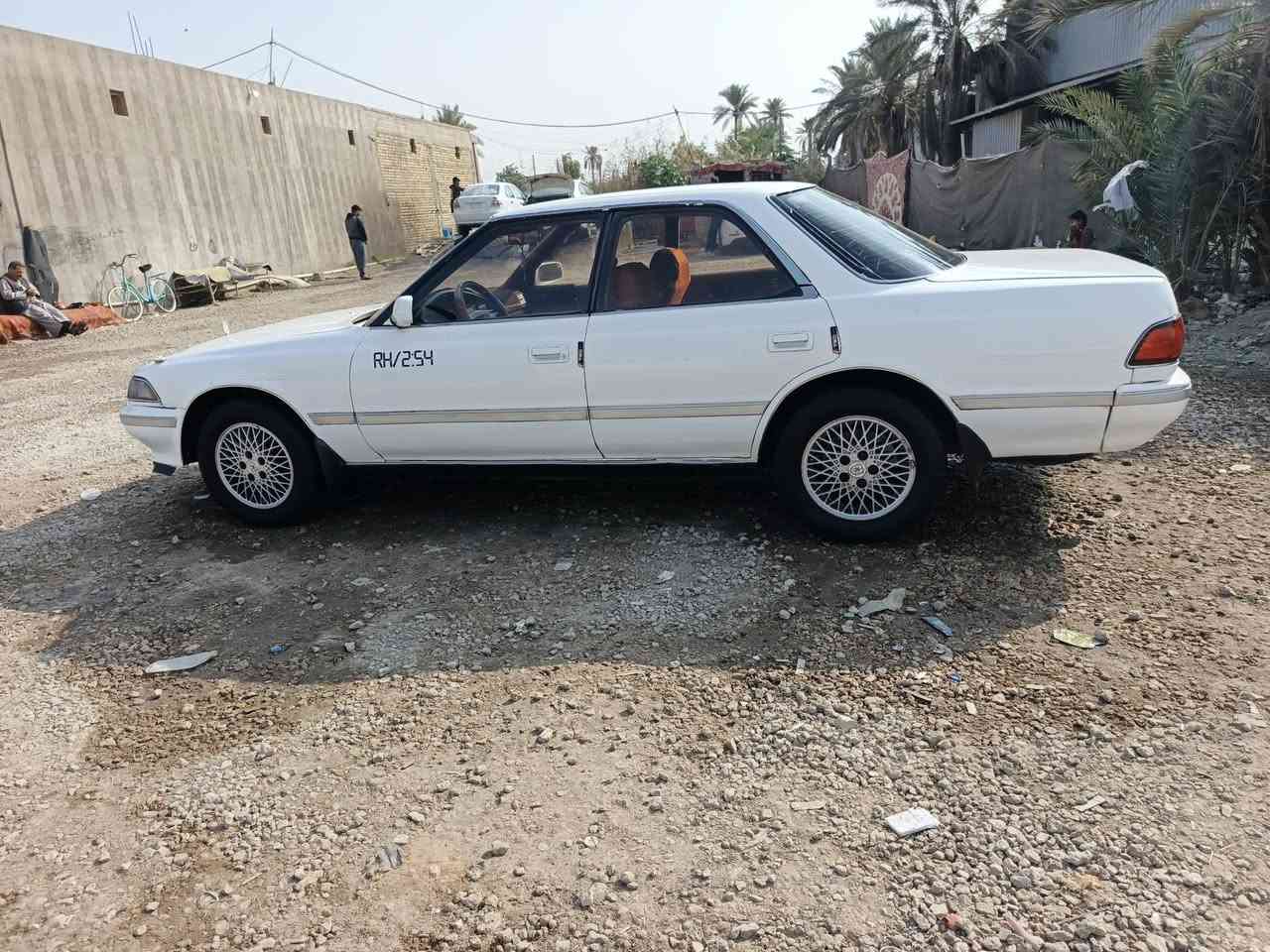 سلام عليكم مارك للبيع موديل 91 باسمي رقم نجف مكينه ففتي فيشه وحده مكينه وكير جدد حداديه جديده دواخله حلوه دشبول نضيف ابطاينه فراش جنطه تفصال كرهبائياته كله شغاله جام 4 يصعد وينزل السياره جاهزه  كفاله السياره حتئ من ضربه مكاني نجف مشخاب السعر 50 وبيه مجال اتصل وتدلل ***********
