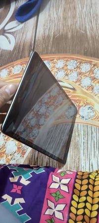 ايباد ٩ ٦٤ • نضيف • مبدل ايسي شحن