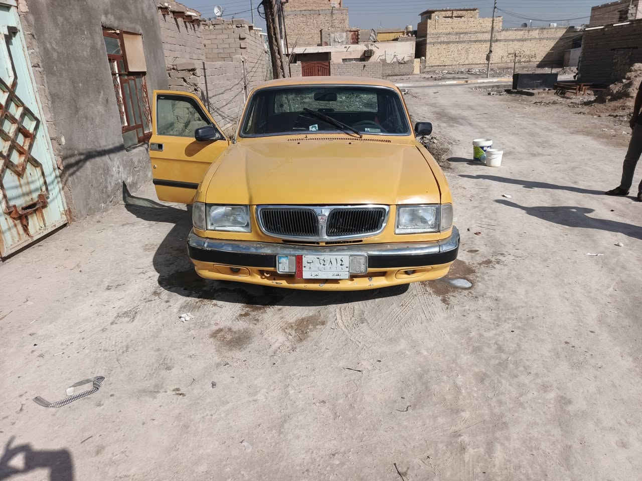 فولكه رقم بغداد
للبيع السعر 45 وبيه مجال 
العنوان ذي قار سوق الشيوخ ***********
