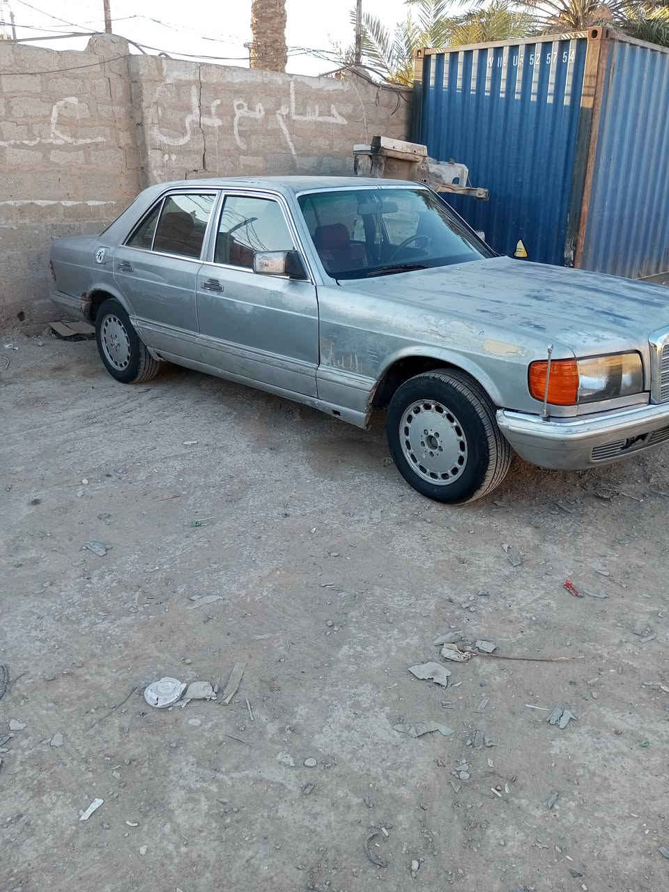 سلام عليكم سياره للبيع مارسدس وارد ياباني موديل 1983 كير ومكينه ففتي 300 ملكه تدفئه تبريد كله شغال  سياره خير من الله سعر 37ورقه بيها مجال رقم ***********
