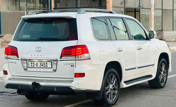 سلام عليكم

لكزس 2014 بريم اصلي ماشية ١٣٠ الف حقيقي
رقمها ٤ نمر   
سياره حيل جديده مكفوله كفاله عامه

فقط بارد بيهه بلجاملغ 
صور سونار موجوده

فتحة

مكينة 5.7

مري شفط + اشاير بلمري

كراسي كهرباء

كراسي حار + بارد

تبريد بيانو

تبريد تحكم خلفي منفصل 

داخل قرميدي

تحكم ستيرن جهتين 

حاكية اتصال 

فورويل 

4 كامرات

مانع انزلاق

جنطة كهرباء

رادار امامي

كروز سرعة +مثبت سرعة

بعد بيهة هواي مواصفات السيارة فول 1/1 كامل مواصفات السيارة جديدة جدا جدا مكاني بغداد بيع فقط 
السعر ٤٤ وبيهه مجال 
***********
