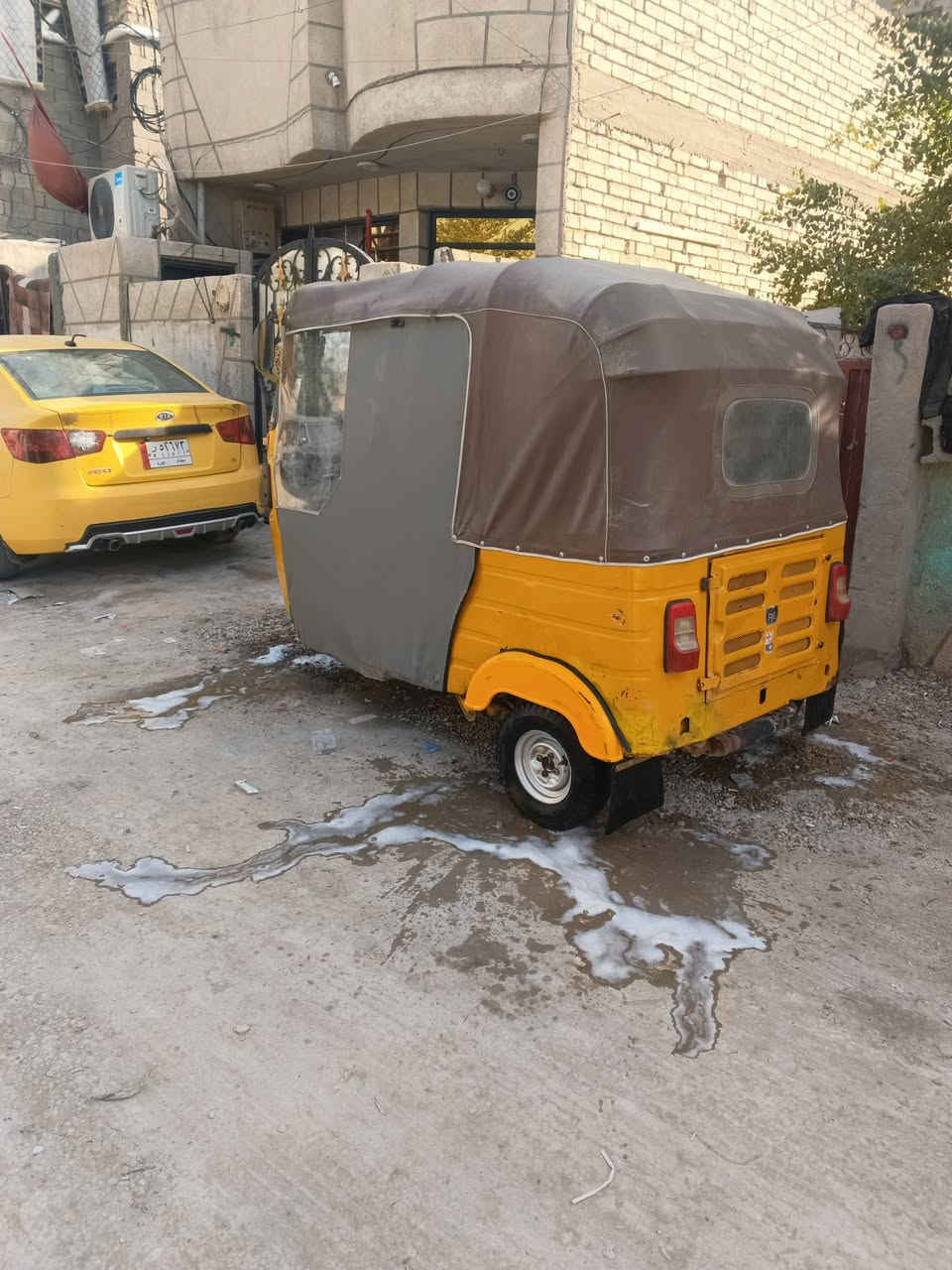 السلام عليكم تكتك 2017 اوراق اصوليه شرط الترقيم جاهزة كبل الشارع الكشر شوفة عينك مكينه كير شغالات كهربائيات كله شغاله مكاني بغداد المشتل شارع المطبك السعر 2700 وبيها مجال بسيط جدا رجاءا رجاءا الي ما يعجبه السعر يعبر المنشور رقم *********** ورقم الواتساب ***********4
