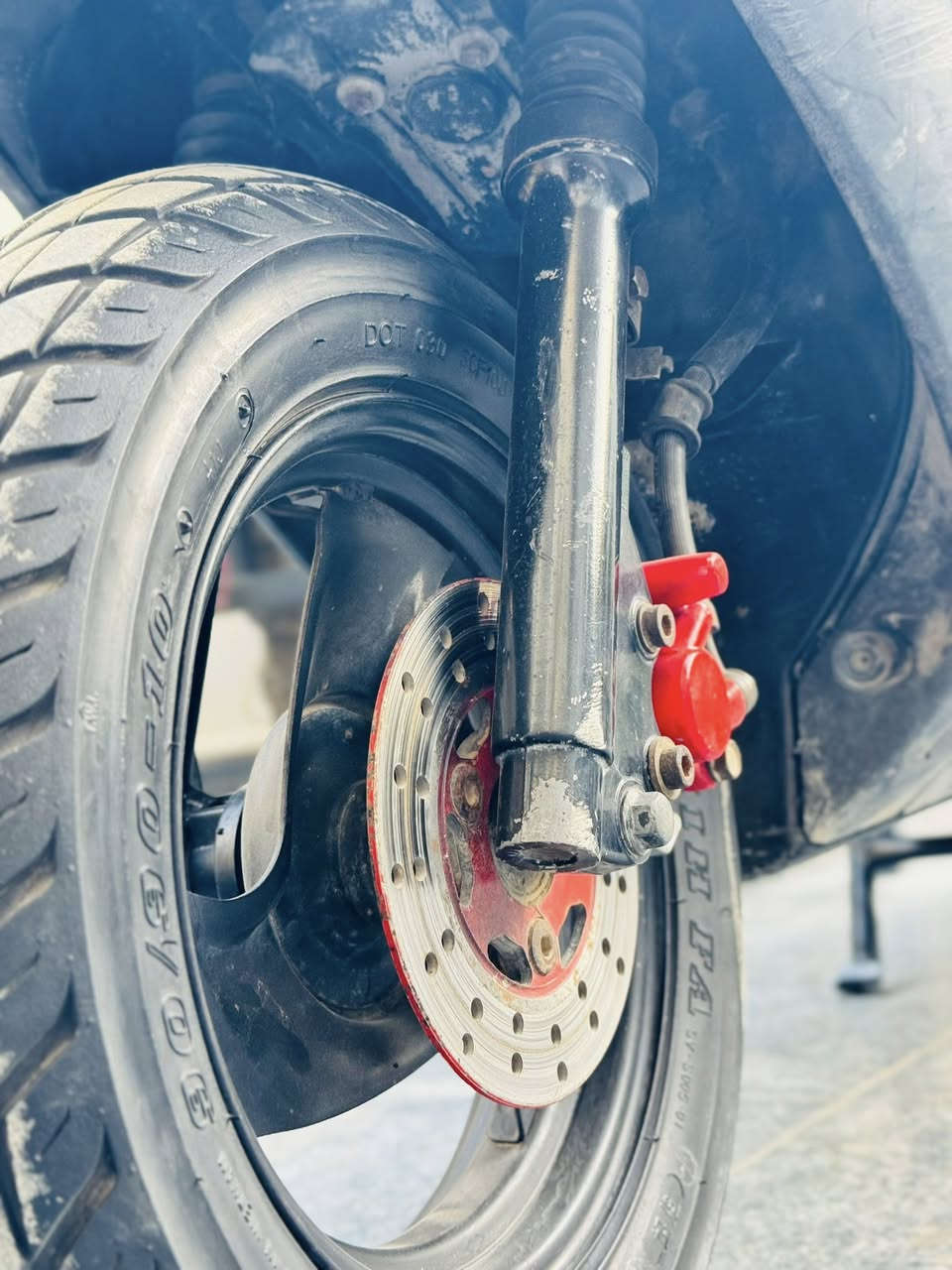 السلام عليكم
ماكس عدله للبيع الدراجه جديده كلش رمبه صار شهرين من ماخذه مختمه مكينه بلاديه وناعمه وقويه ومسويله ادامه كامله بنزات ودسكات وبنز كلج وقايش وخرز ودهن مكينه واكسل وزوج تايرات كله جديد مابيه كل نقص السعر ٧٧٥.


**إذا كنت صاحب هذا الإعلان وتريد حذفه لأي سبب، رجاءا أرسل رسالة إلى الدعم الفني**