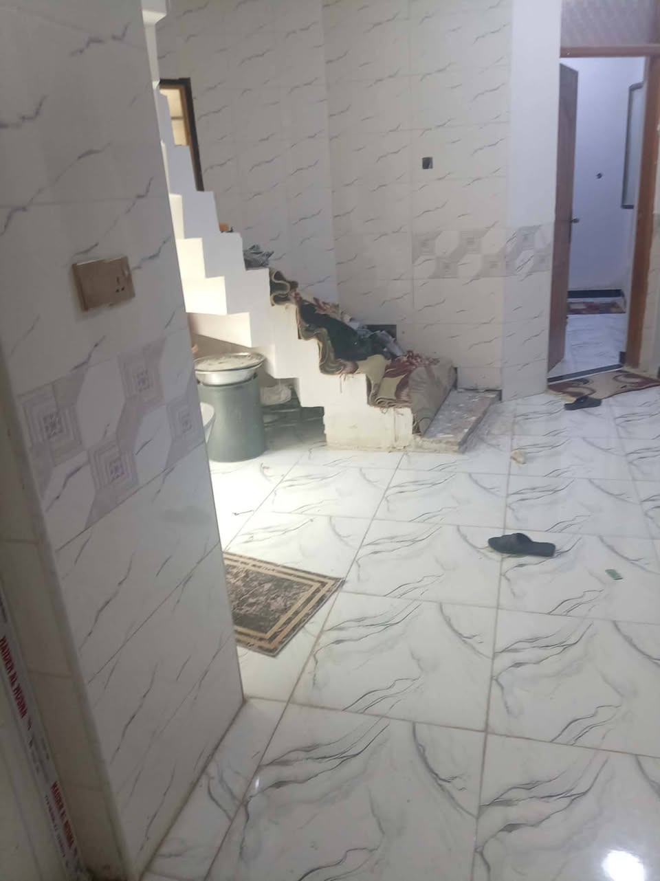 بيت مصفر مساحته 200 كوت حي الجامعه
الاستفسار ع رقم ***********
