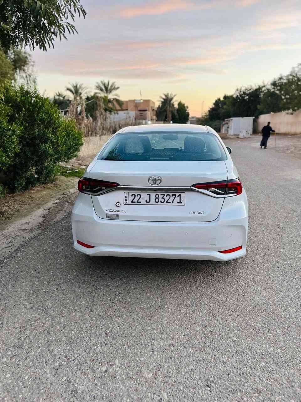 السلام عليكم سياره كورلا 
موديل 2023 شركة ساز 
سياره فول 1/1
مواصفات فتحه و بصمه و انضمت قياده و خمس اوياله ويل كب 
اشاره بل مرايه تحكمات شاشه دجتل و نضام ترحيب السياره جديه مثل الصور و بعد أحله من الصور 
سياره رقم اربيل و سنويه ال 2029لي تسقط
ماشيه 51 الف 
السعر 183بيه مجال بسيط
الاستفسار أكثر رقم الهاتف 
‏‪0782 198 6993‬‏
