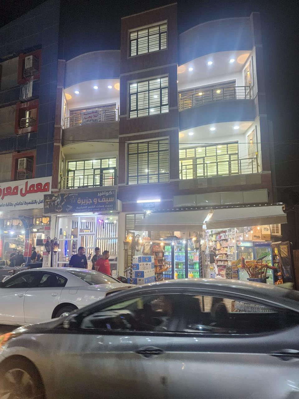 سلام عليكم
محل كبير +شقه كبيره للايجار
محل مساحة كبيره واجهه5ونزال8 موقع تجاري ومميز للايجار 
وشقة كبيره مساحة 125متر طابق اول بناء حديث للايجار 
للاستفسار ***********
