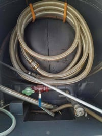 من رخصه الادمن سلام عليكم البي كرواتي موديل 91سيارة كامله مواصفات اتصل...