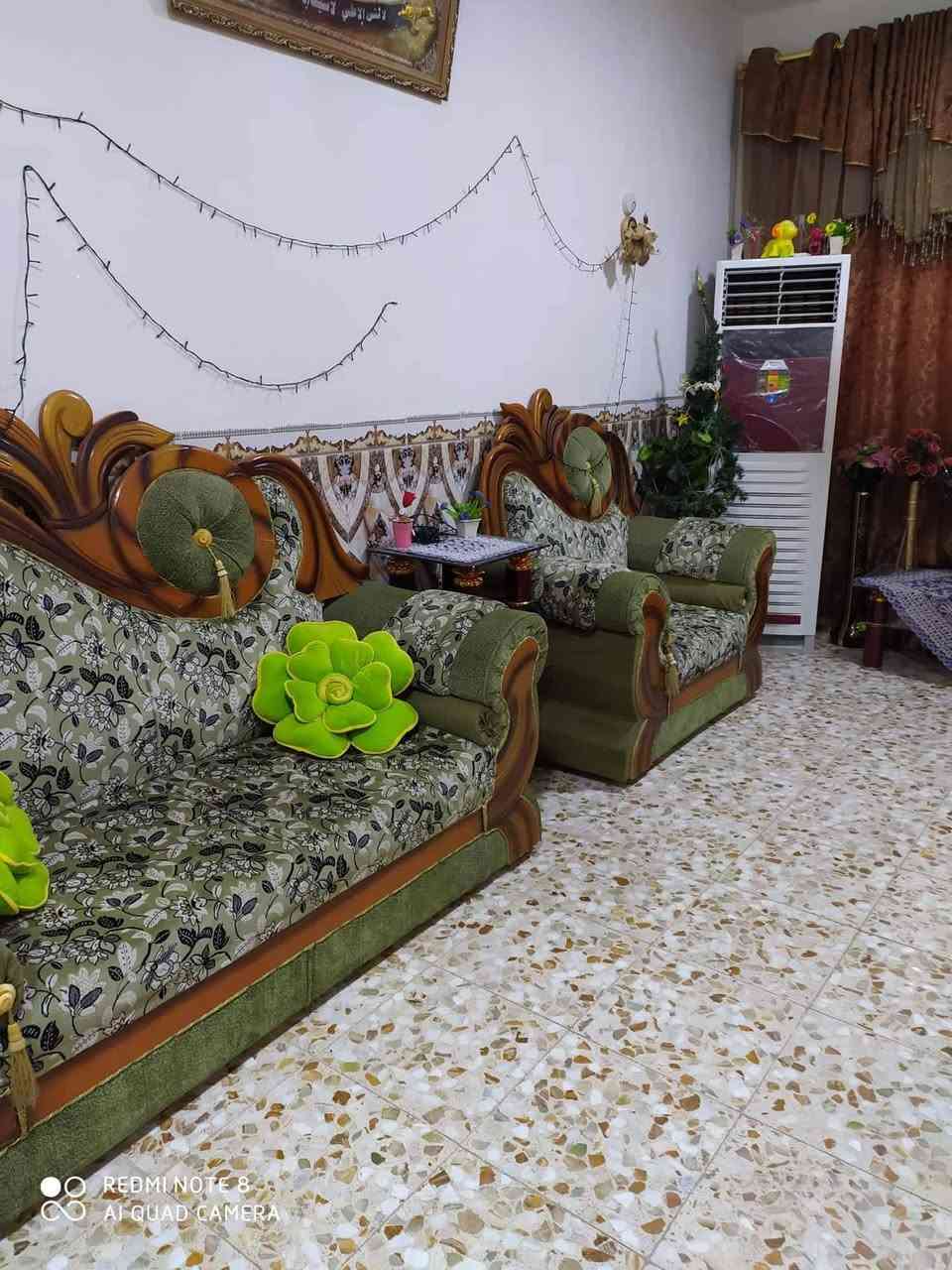 بيت بلديه للبيع بناء 2020 مساحه 200متر غرفتين وصاله واستقبال صحيات داخليه و خارجيه ومطبخ للاستفسار ***********

