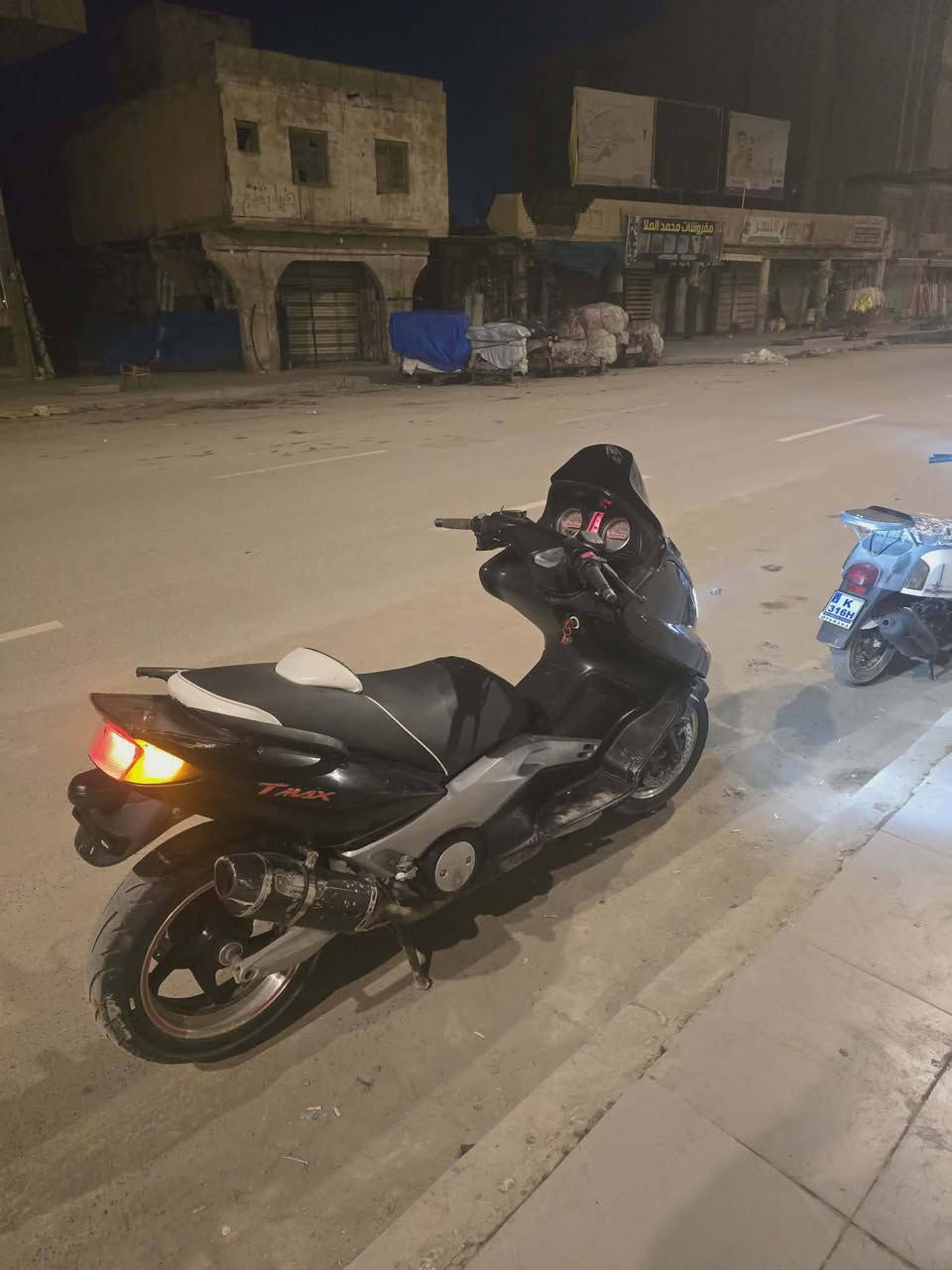 تي ماكس 8للبيع مكفولة مكينة مامفتوح فول بطناش شلعة معدل السعر 18وبيهة مجال الشراي يتصل ***********
