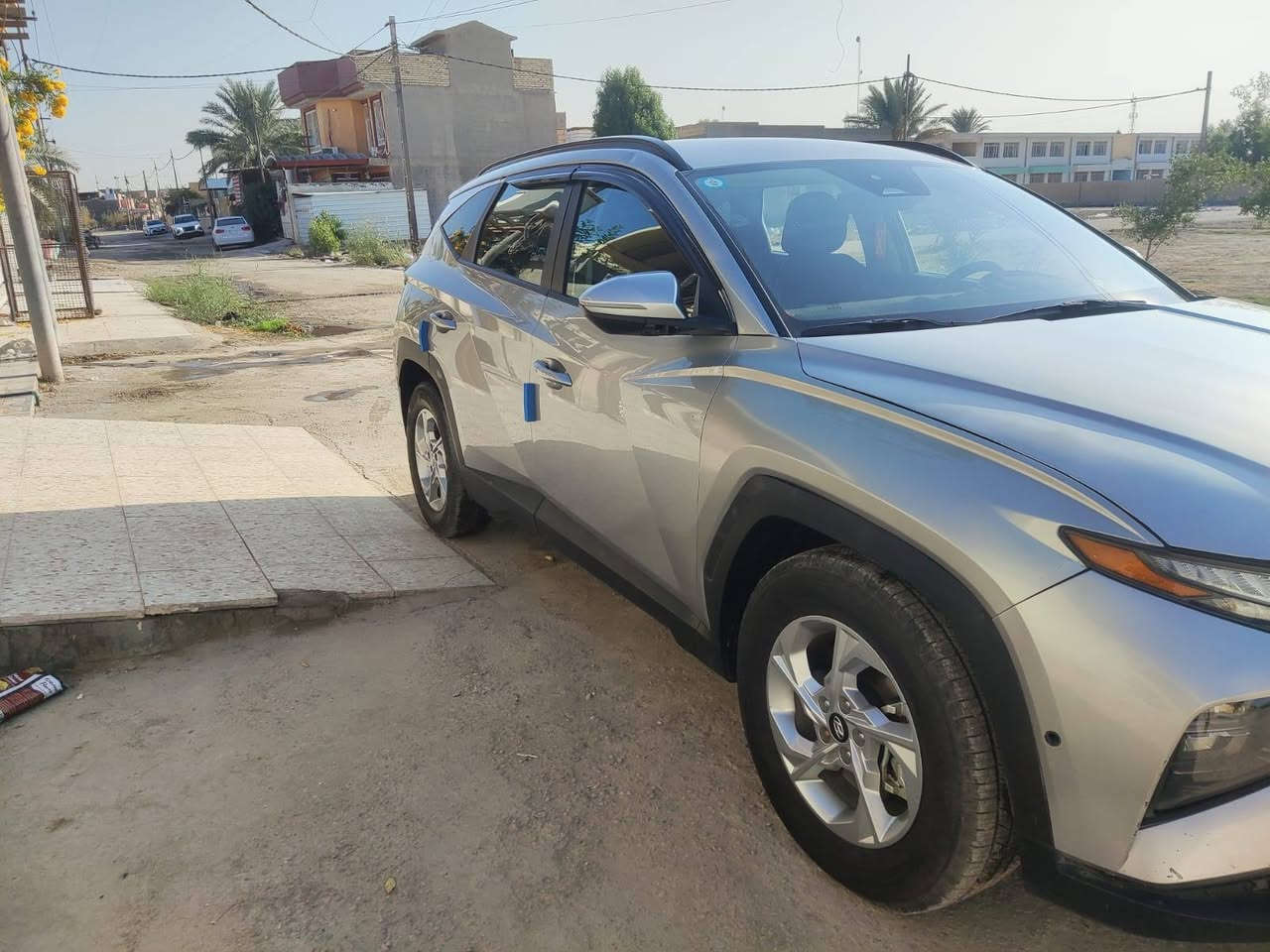 سلام عليكم ورحمة ***********
سياره توسان موديل 2022
مرقم بغداد  حره
السياره ماشيه ٣٢ الف
السياره جاهزه من كلشي 
الحادث مالتها مرفق بل منشور
والجاملغ  مصبوغ وربع من البنيد
تحويل ثاني يوم
