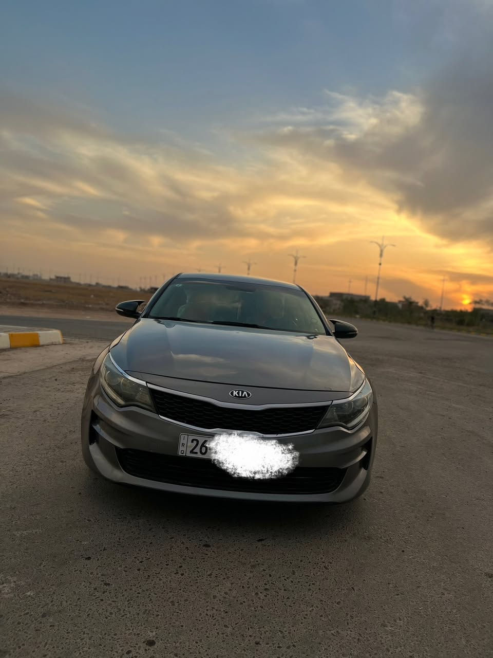 السلام عليكم كيا اوبتيما 2018باسمي رقم صلاح الدين دولي السياره جاهزه من كل شيء  مواصفات السياره تحكم ستيرن اشاره بالمري ثلاث وضع قياده كاميرا دواره حساس خلفي توقف ذاتي عند الاقتراب حادث السياره بنيد صبغ وباب مبدل بلادي 

مكان السياره صلاح الدين 

للستفسار الاتصال على الرقم ***********
