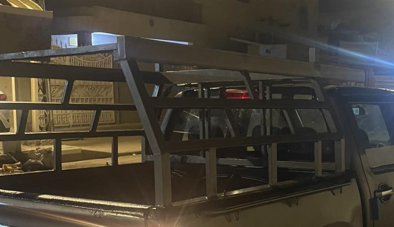 السلام عليكم محجر كريت وال للبيع تفصال جديد هستوني مسوي ينشد براغي قيم سعره وخده مكاني الديوانيه 
***********
