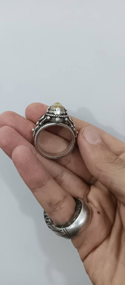 صياغه صفري قياس 24,وزن خاتم 18/500 غرام توصيل متوفر كل محافظات العراق سعر قفل 165 الف


**إذا كنت صاحب هذا الإعلان وتريد حذفه لأي سبب، رجاءا أرسل رسالة إلى الدعم الفني**
