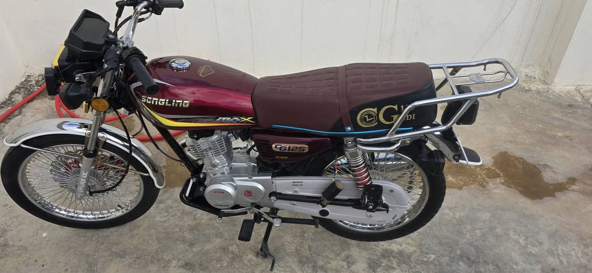 درجة للبيع موديل 2025 رقم الهاتف ***********
